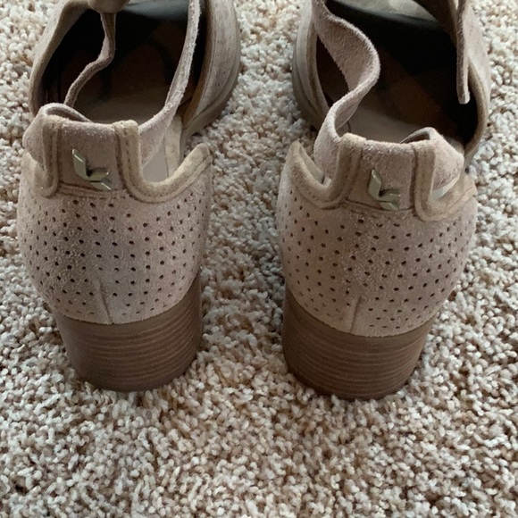 Ugg by Koolaburra Ashlyn sandal size 7 - Picture 3 of 4